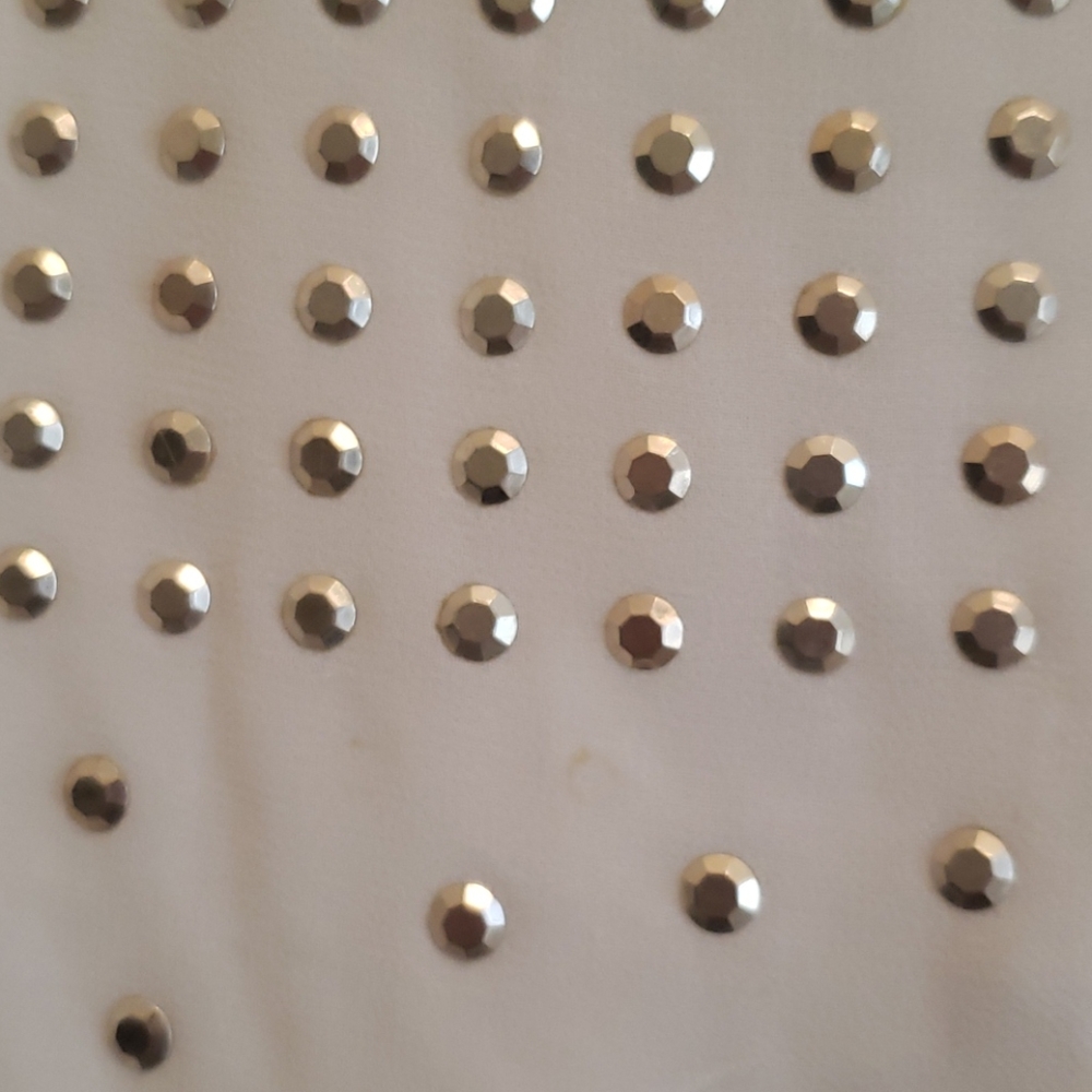 White beaded top - Picture 5 of 6